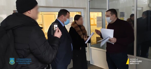 Справа про 558 тисяч гривень хабара: детективи НАБУ затримали депутата Кузьміних