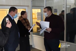 Суд не дозволив Кузьміних брати участь у засіданні по відео. Оголошено перерву