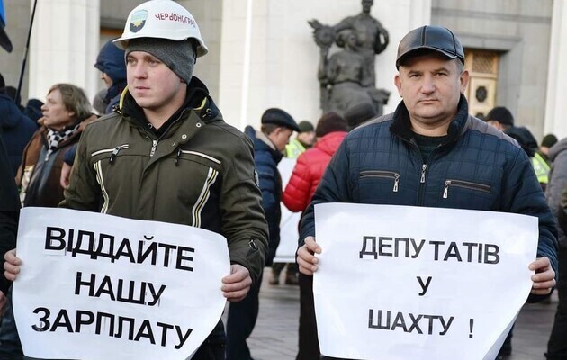 Зеленский ответил на петицию о необходимости повысить 