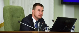 Выборы в округе Полякова: первый официальный кандидат Ломако начал агитацию еще до регистрации