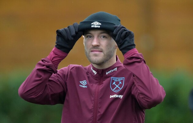 Ярмоленко получил прямую красную карточку