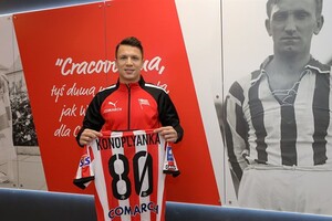 Коноплянка стал футболистом польского клуба