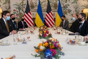 Розмова Кулеби та Блінкена: “Україна та партнери готові до рішучих дій із захисту”