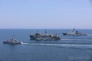 Блокада РФ морських портів України: частина суден ходила та продовжує ходити, як і раніше
