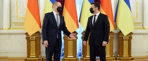 Що наобіцяв Зеленський перед поїздкою Шольца до Путіна? – коментар ZN.UA