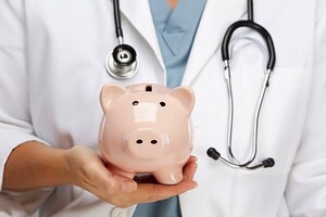 Голова НСЗУ Гусак про підвищення зарплат медикам: «Не знали, на які суми можна розраховувати, окремі керівники»