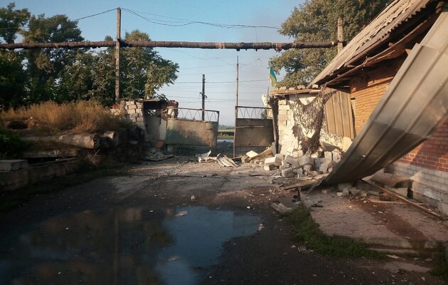 Окупанти обстріляли із важкого озброєння Луганськ – штаб ООС