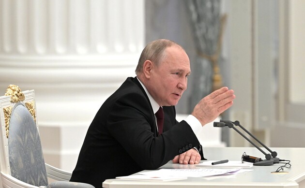 Путін підписав угоди про дружбу та взаємодопомогу з самопроголошеними 