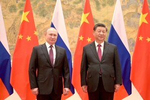 Ситуация вокруг Украины может отдалить Китай от России — FT