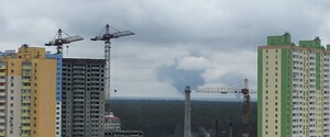 Оккупанты атаковали аэродром в Гостомеле под Киевом и завод 