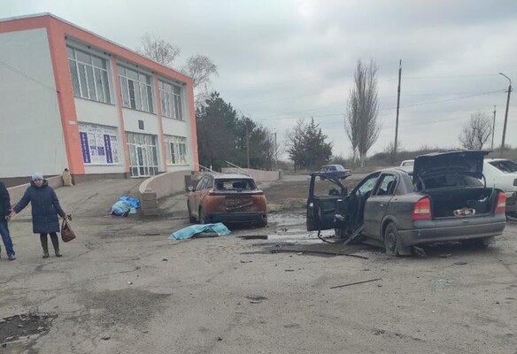 В Угледаре снаряды попали в больницу, убиты 4 человека, 10 ранены – глава Донецкой ОГА