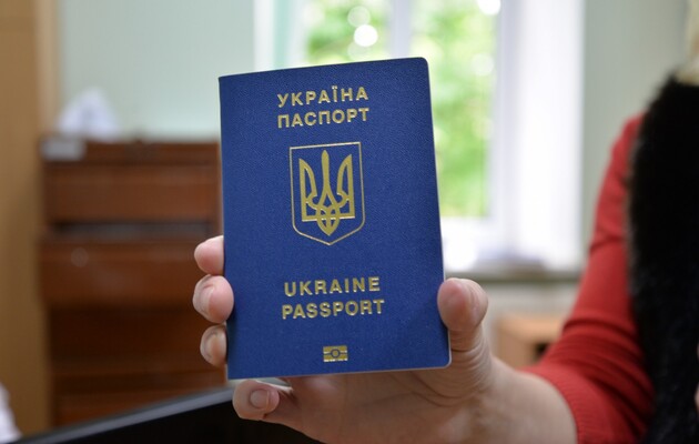 Мужчин в возрасте от 18 до 60 лет не будут выпускать из Украины