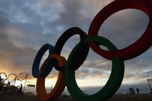 МОК призвал перенести или отменить спортивные мероприятия, запланированные в России или Беларуси