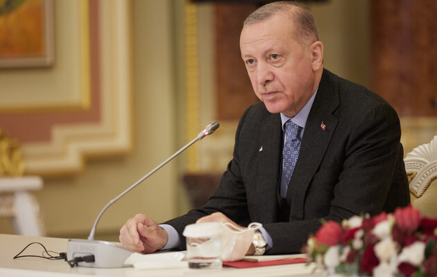 Эрдоган пригласил Путина для переговоров по Украине