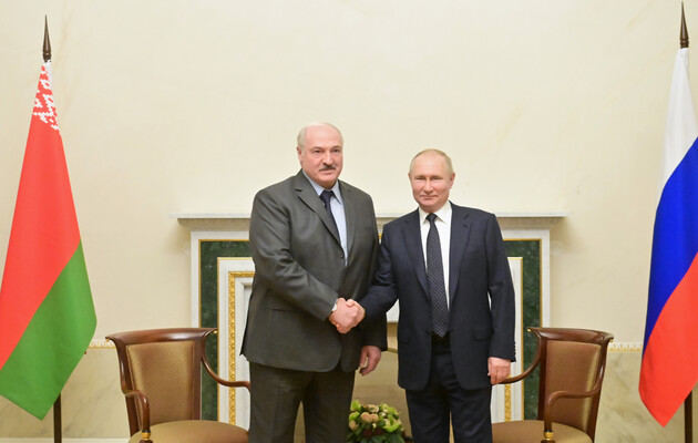 Лукашенко про війну з Україною: «Там немає жодного нашого солдата та жодної бойової машини»