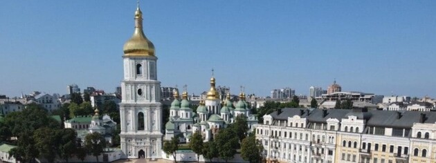 Хлывнюк спел на фоне Софийского собора