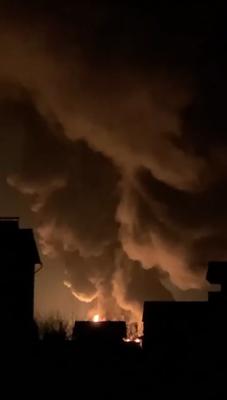 Пожар на нефтебазе под Васильковом: украинцам дали советы по защите здоровья