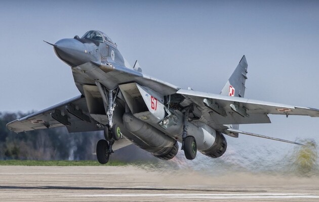 Украина ведет переговоры о поставках новых самолетов для укрепления ВВС – Кулеба