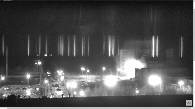 Обстрелы оккупантов подожгли запорожскую АЭС. Пожарные приступили к тушению (онлайн-трансляция)