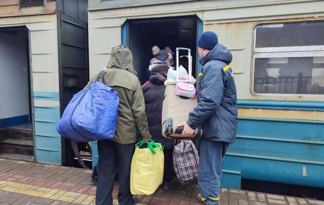 Украину за десять дней войны покинуло 1,3 млн граждан
