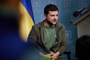 Зеленский призвал украинцев перейти в наступление
