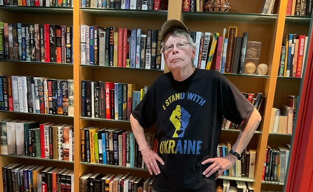 Стівен Кінг не укладатиме нових контрактів на друк книг у Росії