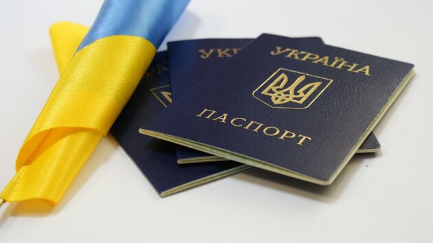 Російським диверсантам незаконно видають українські паспорти та посвідки на проживання – ZN.UA