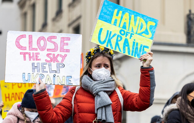 У США закликали Байдена створити обмежену безпольотну зону над Україною — Politico