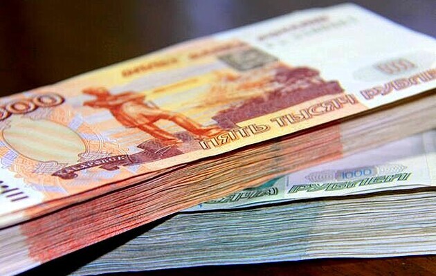 Навіть у Білорусі перестають приймати російські рублі