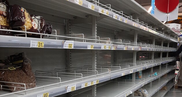 Запасов еды в Киеве хватит на несколько месяцев в случае блокады - Гуманитарный штаб