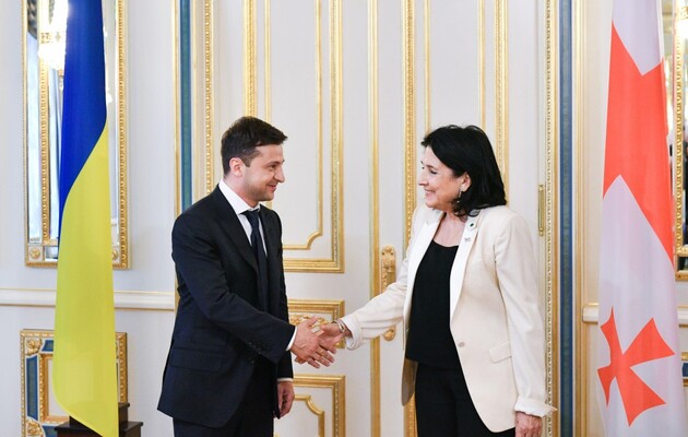 Президентка Грузії просить Зеленського повернути українського посла до Тбілісі
