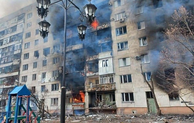 В Донецкой и Луганской областях за сутки уничтожили 22 единицы наземной техники РФ, 4 самолета и около 100 оккупантов