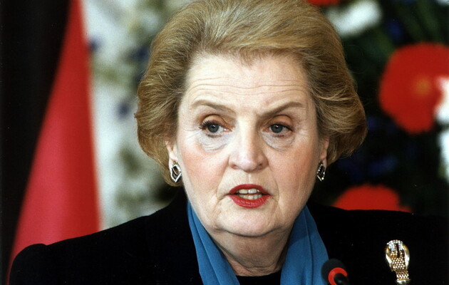 Умерла первая женщина-госсекретрь США Мадлен Олбрайт