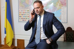 Консультації з країнами, яких Україна хоче бачити гарантами безпеки, проводить Єрмак — Подоляк