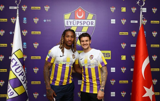 Легионеры временно покидают чемпионат Украины (фото - twitter.com/eyupsporkulubu)