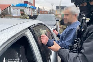 У Хмельницькому військові незаконно переправляли чоловіків за кордон