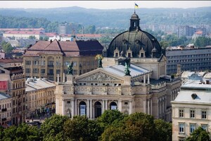 Відсьогодні на Львівщині відновлюють роботу заклади культури