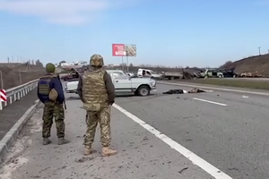 Российские войска расстреляли 20 гражданских автомобилей под Харьковом 