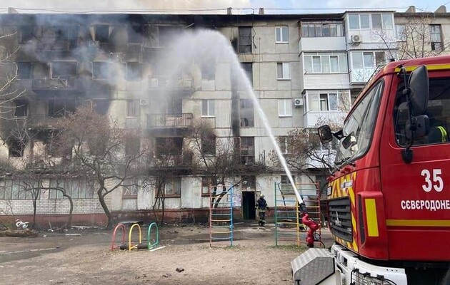 “Загарбники готуються до наступу, поки - гатять по житлових кварталах” - голова Луганщини
