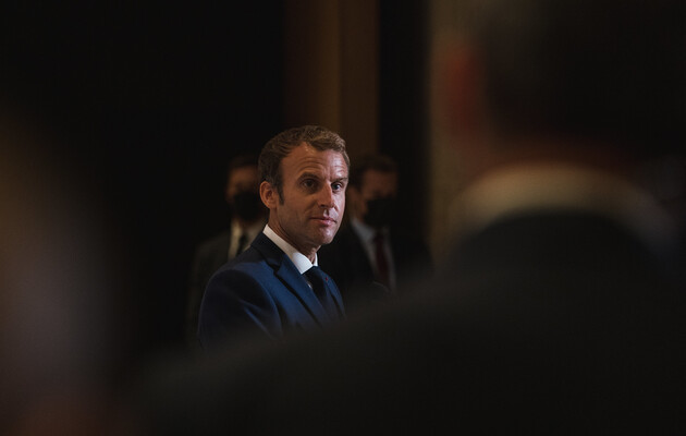 Французькі акції впали у ціні на фоні підвищення рейтингу кандидатки в президенти від праворадикалів