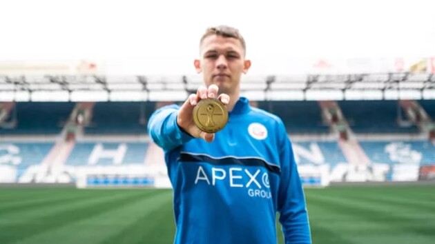 Сікан продав медаль чемпіона світу