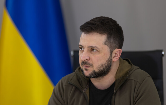 Зеленський:  «Триває накопичення військових сил Росії на сході та на півдні України»