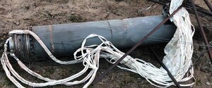 Боеприпасы на парашютах: чем опасно новое оружие российских военных