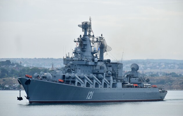 Украинские ракеты «Нептун» попали в ракетный крейсер оккупантов «Москва»