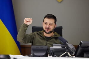 За два місяці війни державними нагородами відзначили 9 тисяч 781 захисника України — Зеленський