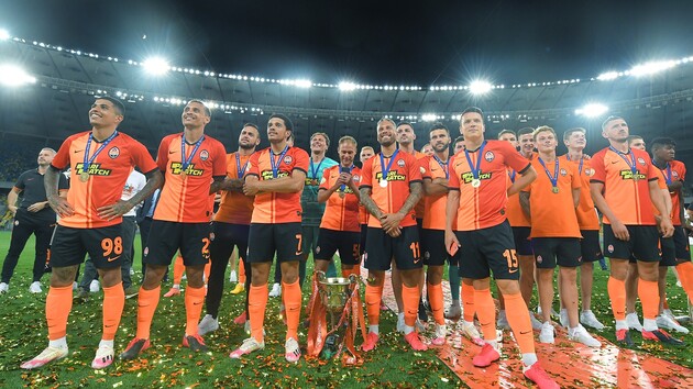 Команды провели 18 туров