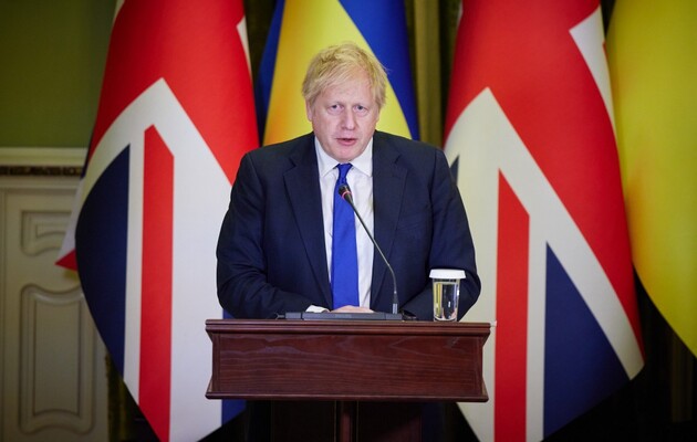 Украина может применять британское оружие против целей на территории России – Джонсон