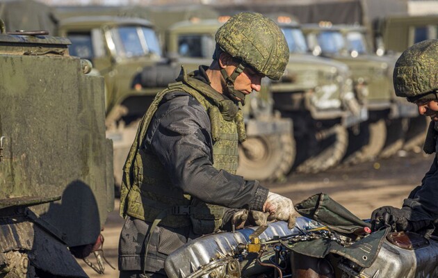 Все больше российских оккупантов отказываются воевать после поражений в Украине — перехват СБУ