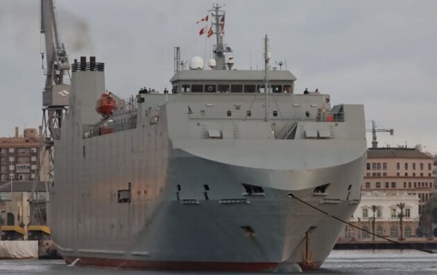 Испанский корабль с 200 тоннами военной помощи для Украины прибыл в Польшу