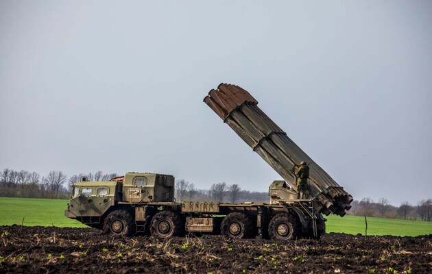 В Луганской области войска РФ пытаются продавить оборону украинских защитников